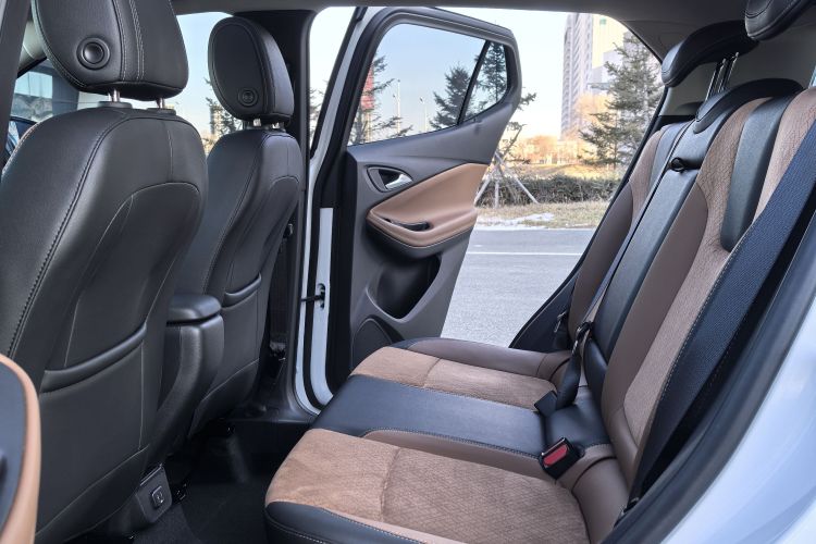 别克 昂科拉GX 2022款 332T CVT两驱豪华型中控内饰7006