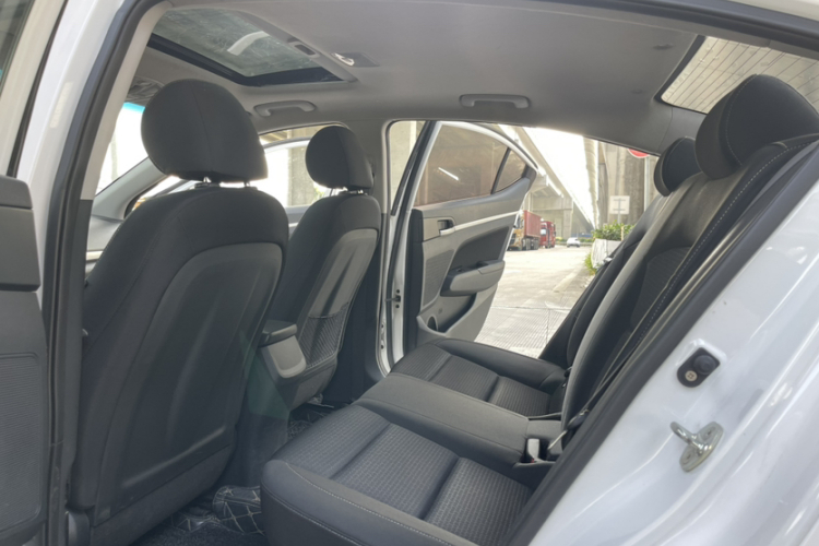 东风风光 风光370 2018款 S370 1.5L CVT豪华型 7座中控内饰7006