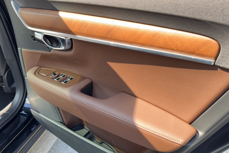 沃尔沃S90 2021款 B5 智逸豪华版局部细节14