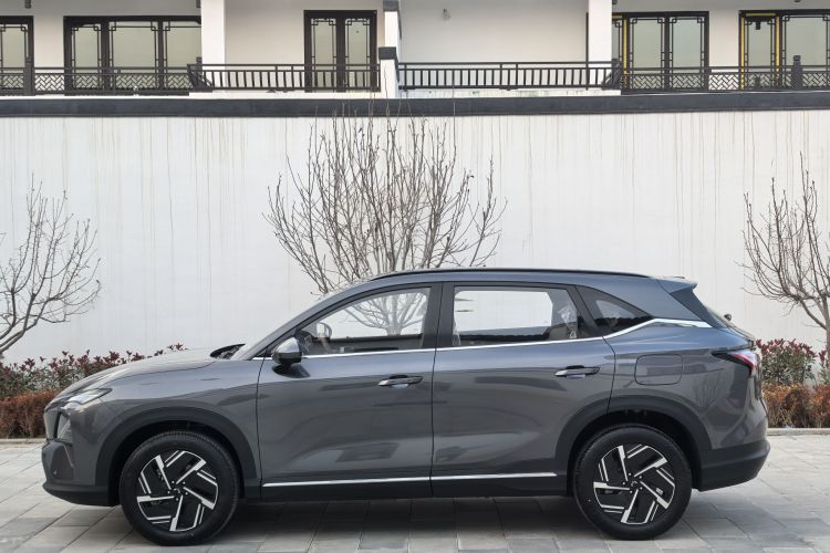 五菱汽车 五菱星光S 2024款 130km 旗舰型车身外观6006