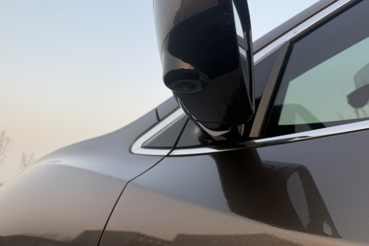 日产 楼兰 2019款 2.5L XL 两驱智联豪华版 国VI车身外观6010