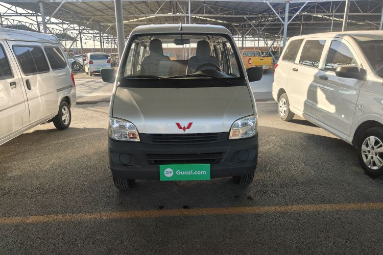 五菱汽车 五菱之光 2023款 1.5L 实用型 5/7座车身外观6001