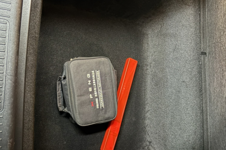 小鹏G3 2021款 G3i 460G中控内饰7004