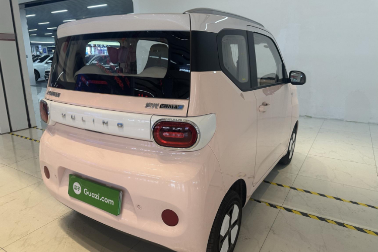 五菱汽车 宏光MINIEV 2024款 第三代 215km 进阶版车身外观6004