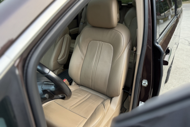 别克GL8 2018款 ES 28T 旗舰型 国VI局部细节19