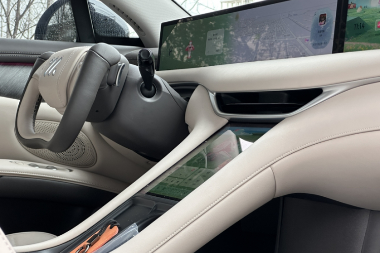 智己汽车 智己LS6 2023款 Max 标准版中控内饰7006