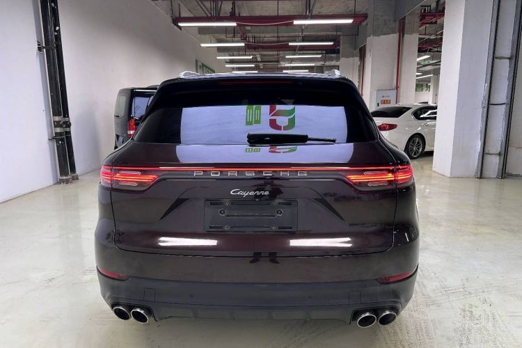 保时捷 2018款 Cayenne 3.0T车身外观6004
