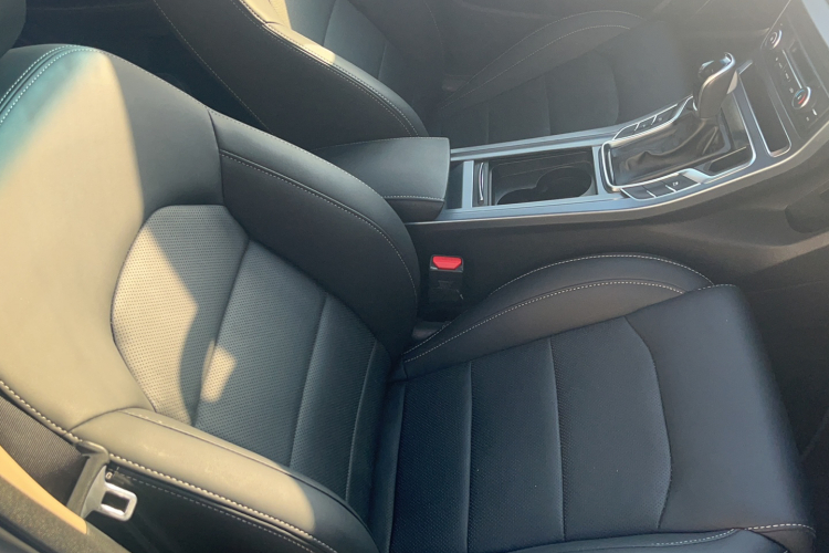 吉利汽车 帝豪 2018款 1.5L CVT尊贵型局部细节41