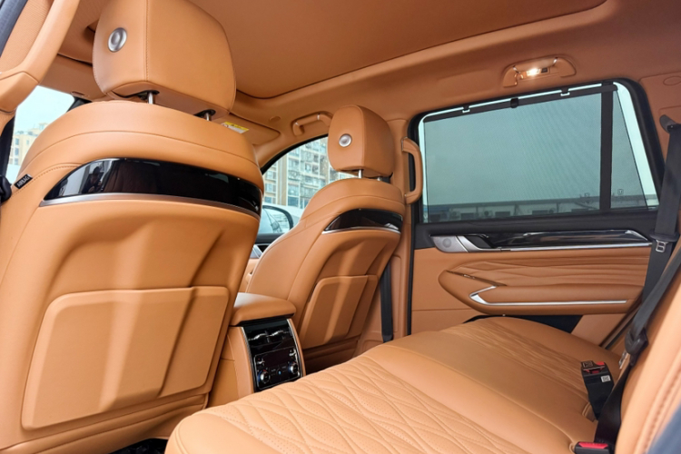 坦克500 2023款 3.0T 运动版 造境型 5座中控内饰7007