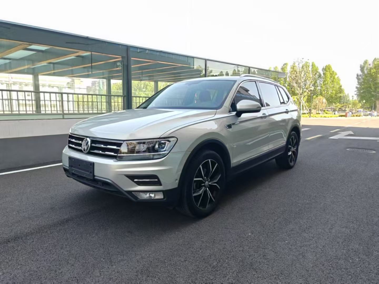 2019款 途观L 330TSI 自动两驱智动豪华版 国VI图片