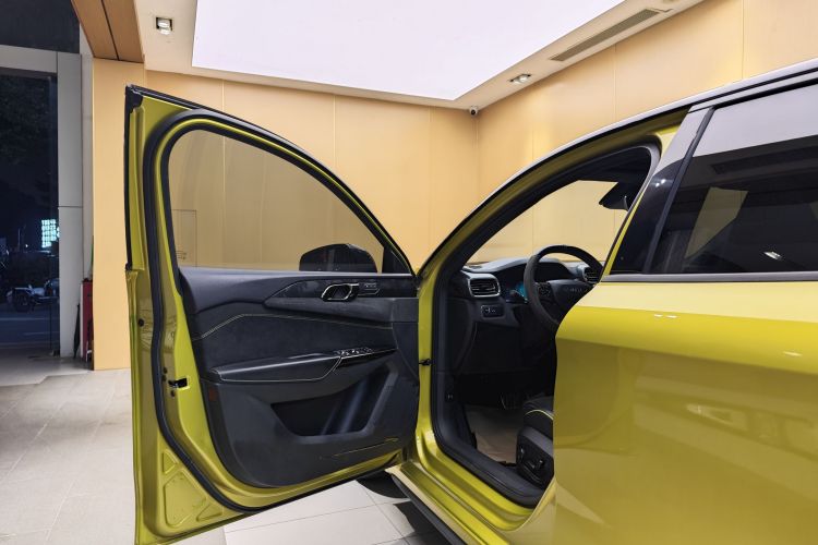 领克03 2021款 03+ 2.0TD 自动驭风版车身外观6001