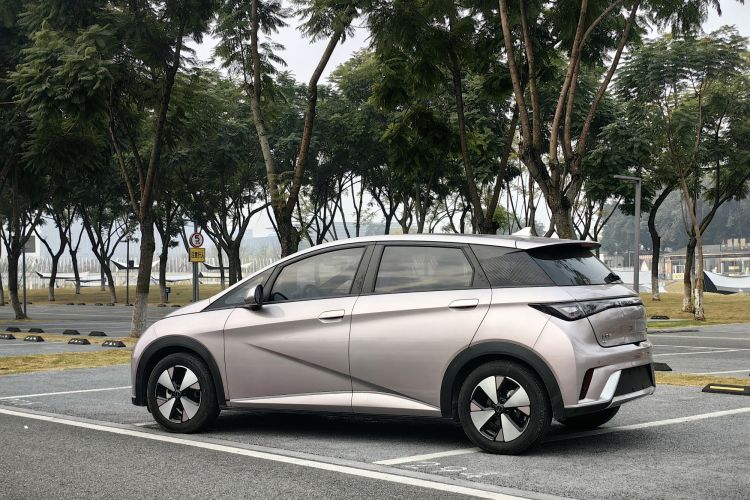 比亚迪 海豚 2023款 420km 时尚版车身外观6004