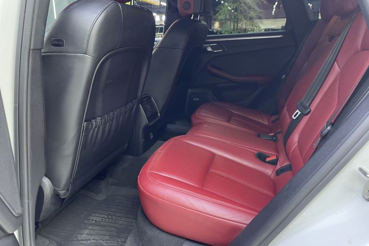 保时捷 2018款 Macan 2.0T中控内饰7004