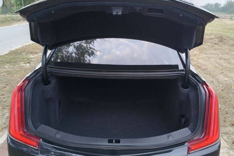 凯迪拉克XTS 2018款 28T 技术型中控内饰7008