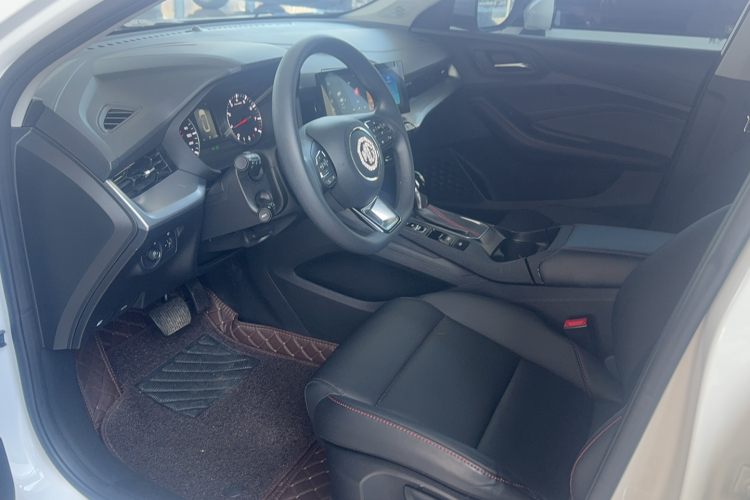 名爵 MG5 2022款 180DVVT CVT青春风尚版中控内饰7001