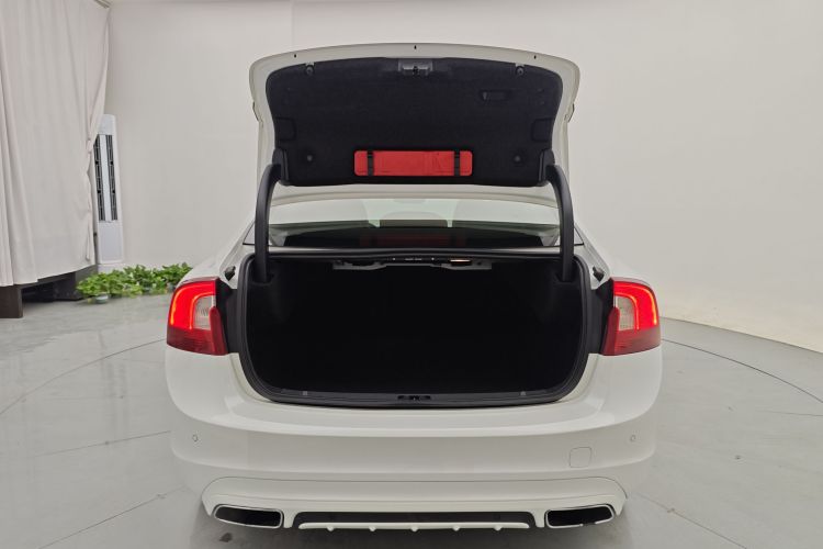 沃尔沃S60 2014款 S60L T5 智驭版局部细节23