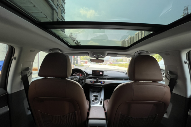 奥迪A4L 2018款 30周年年型 40 TFSI 时尚型局部细节22