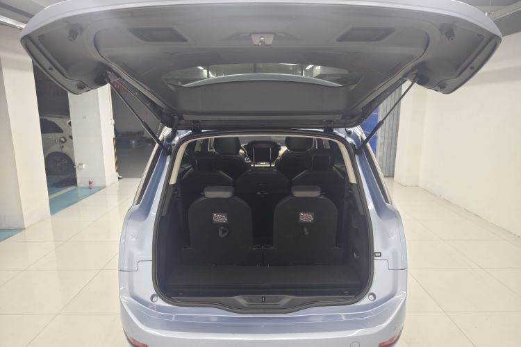 雪铁龙 C4 PICASSO 2015款 Grand 1.6T 豪华型 7座局部细节23