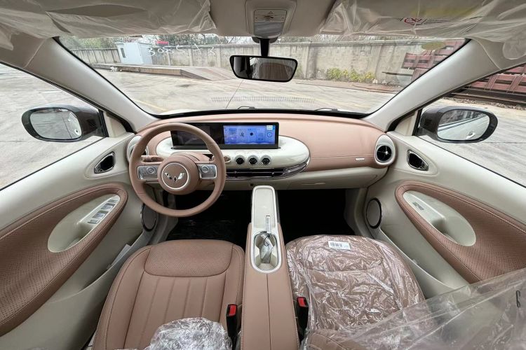 五菱汽车 五菱缤果 2025款 333km 灵犀互联款中控内饰7004