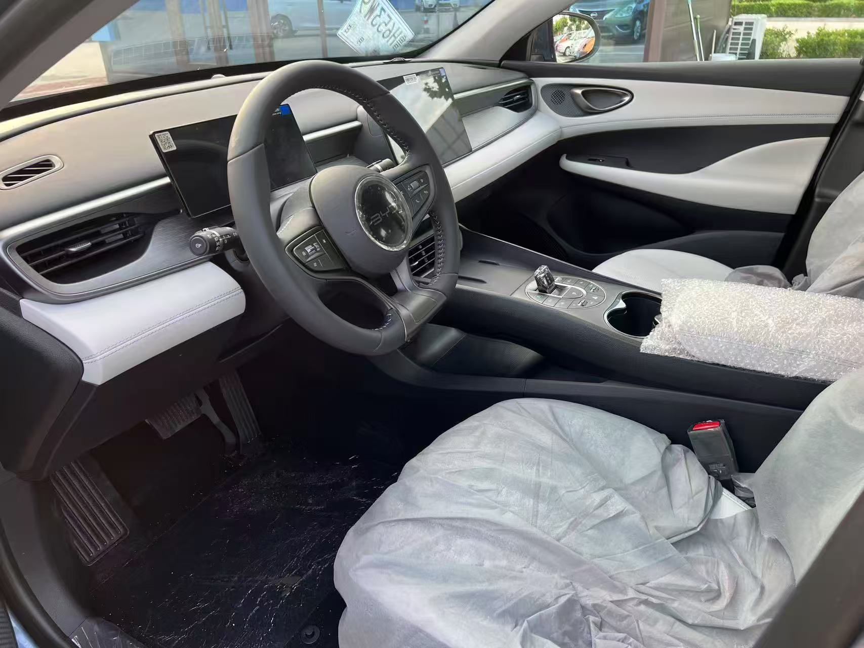 比亚迪 海豹05 DM-i 2025款 DM-i 智驾版 55KM豪华型