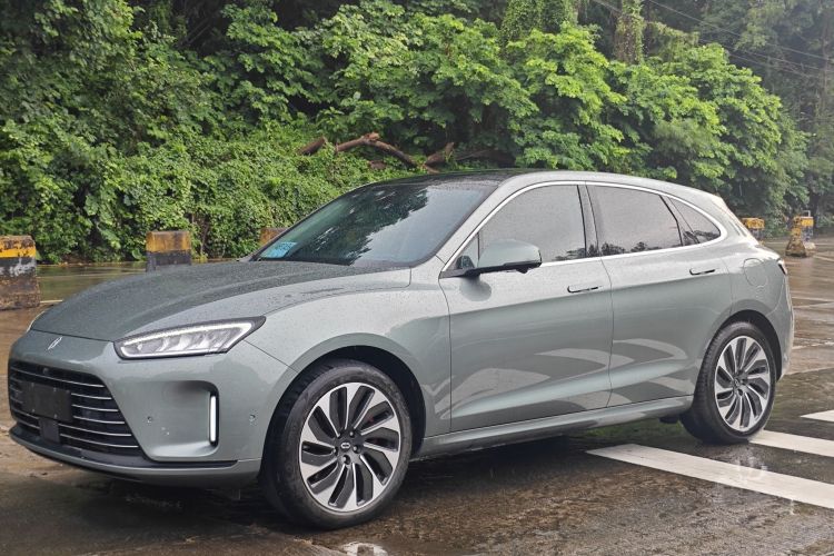 鸿蒙智行 问界M5 2022款 增程后驱标准版车身外观1