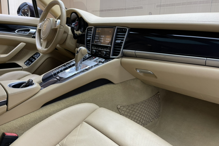 保时捷 2014款 Panamera 3.0T中控内饰7004