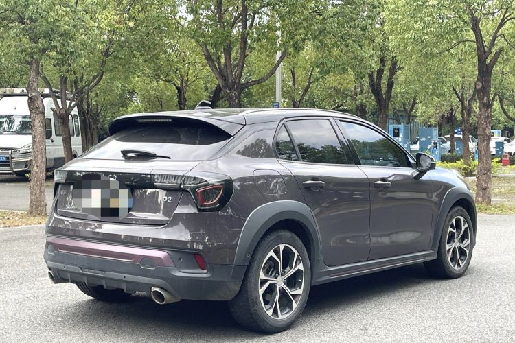 领克02 2019款 高能版 2.0T 自动两驱耀Pro版 国VI车身外观6008