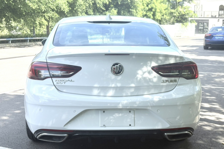 别克 君威 2017款 20T 精英型车身外观6009