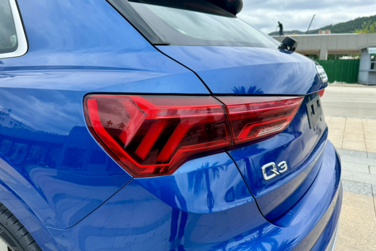 奥迪Q3 2019款 35 TFSI 进取动感型车身外观6008