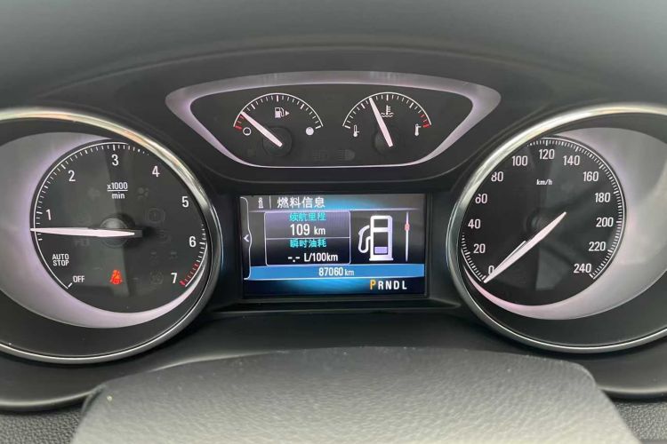 别克 昂科威 2018款 20T 两驱领先型中控内饰15