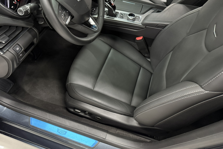 凯迪拉克CT5 2022款 28T 豪华型局部细节9009