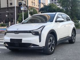 哪吒汽车 哪吒U 2022款 智400 Pro 三元锂