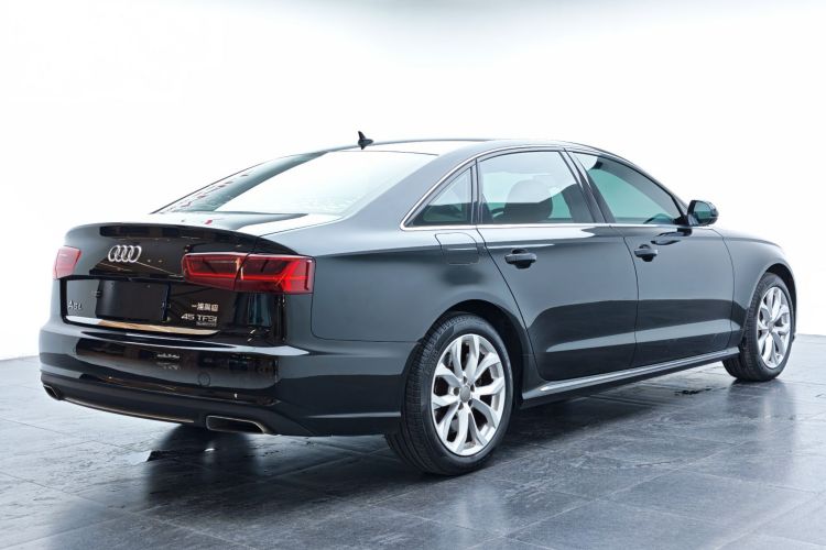 奥迪A6L 2016款 45 TFSI quattro 运动型车身外观6005