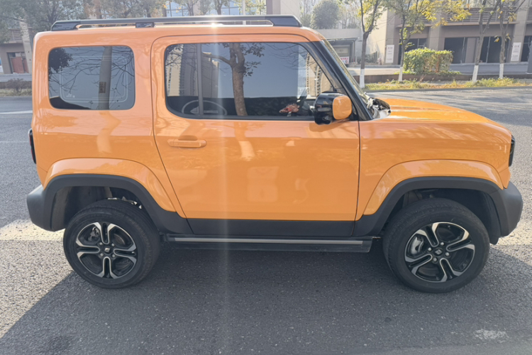 宝骏悦也 2023款 旗舰版车身外观6001