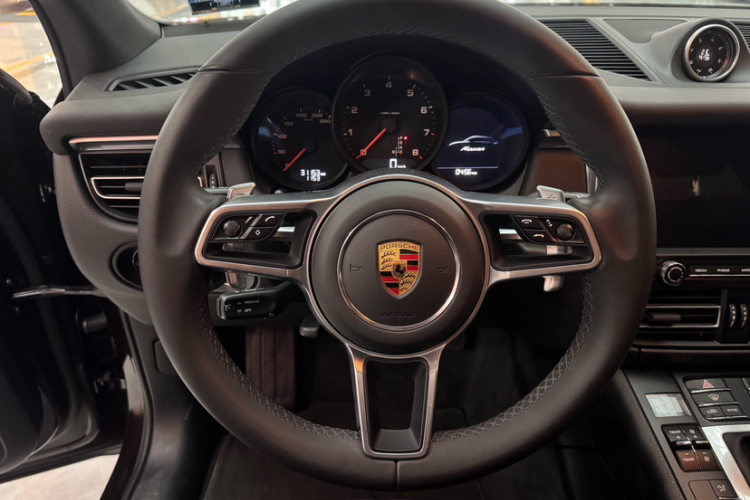 保时捷 2020款 Macan 2.0T中控内饰7007