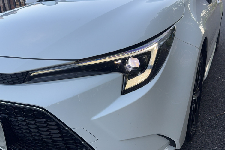 丰田 雷凌 2023款 185T CVT豪华版局部细节36