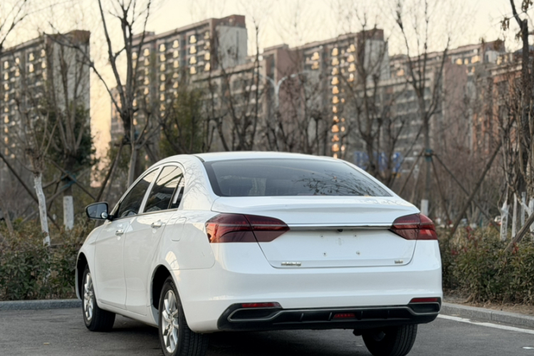 吉利汽车 帝豪 2020款 1.5L CVT舒适型车身外观6004