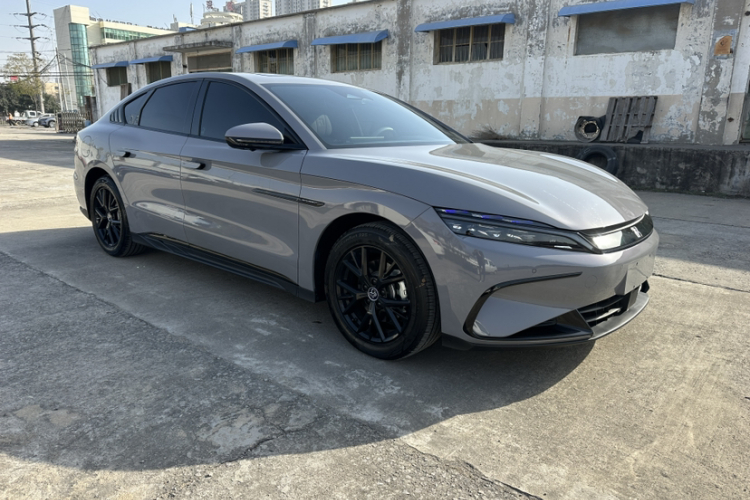 比亚迪 汉 2025款 DM-i 125KM精英型车身外观6003