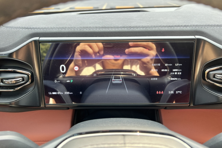 蔚来EC6 2020款 430KM 运动版中控内饰15