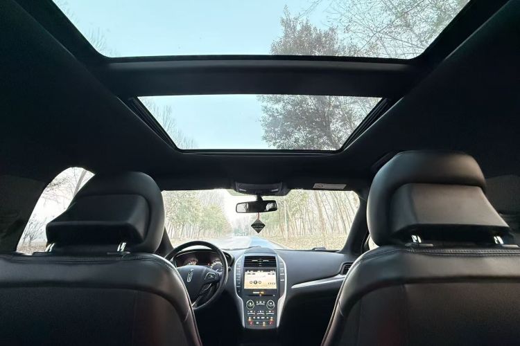 林肯MKC 2017款 2.0T 两驱尊享版局部细节22