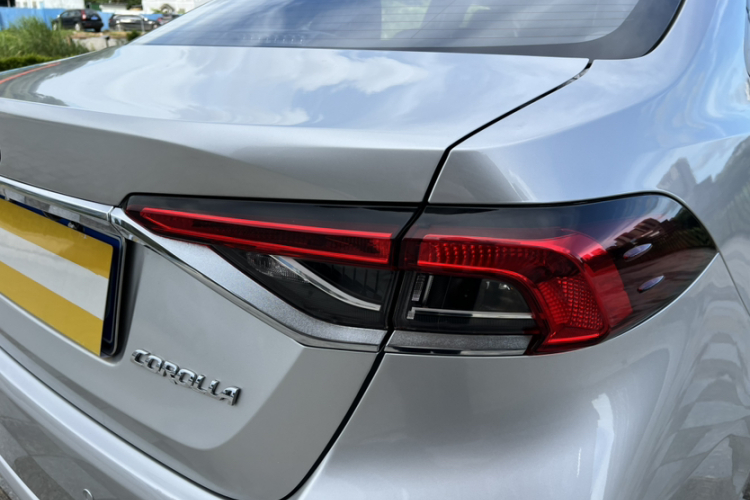 丰田 卡罗拉 2021款 TNGA 1.5L CVT先锋版车身外观6007