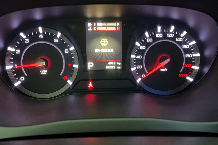 广汽传祺 传祺GA8 2017款 280T 尊享版中控内饰15