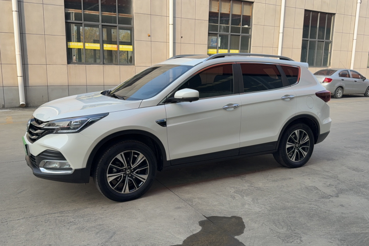 东风风神AX7 2018款 经典 1.6T 自动豪华型车身外观6008