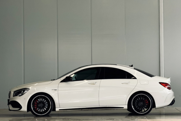 奔驰CLA AMG 2017款 改款 AMG CLA 45 4MATIC车身外观6001