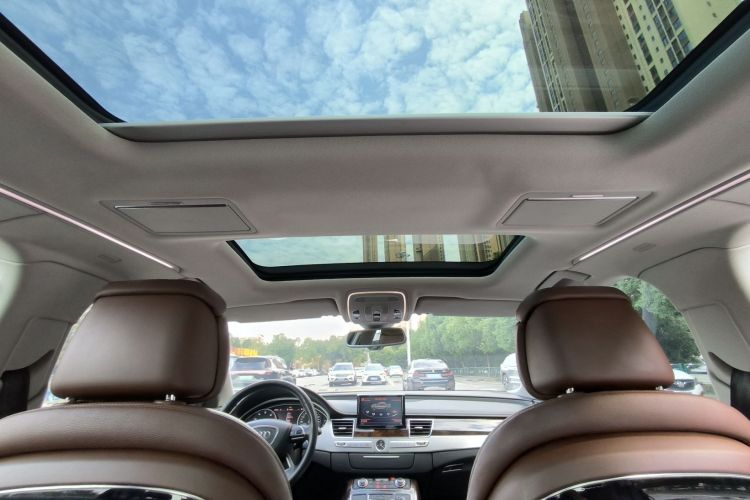 奥迪A8 2013款 A8L 45 TFSI quattro舒适型局部细节22