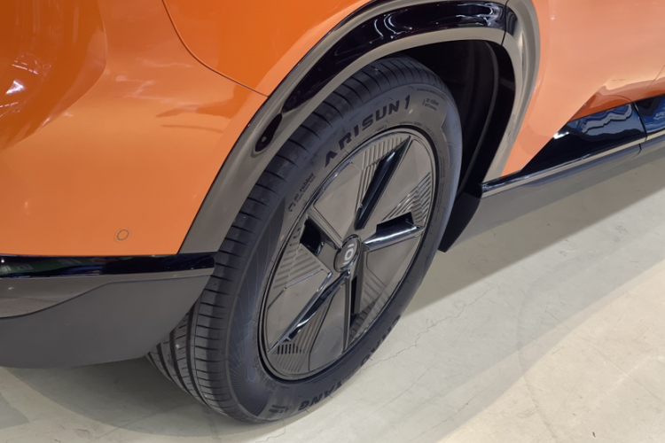 长安启源E07 2025款 增程 四驱 39kWh Max智驾版车身外观6009