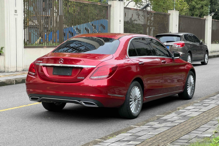 奔驰C级 2018款 C 180 L 时尚型车身外观6010