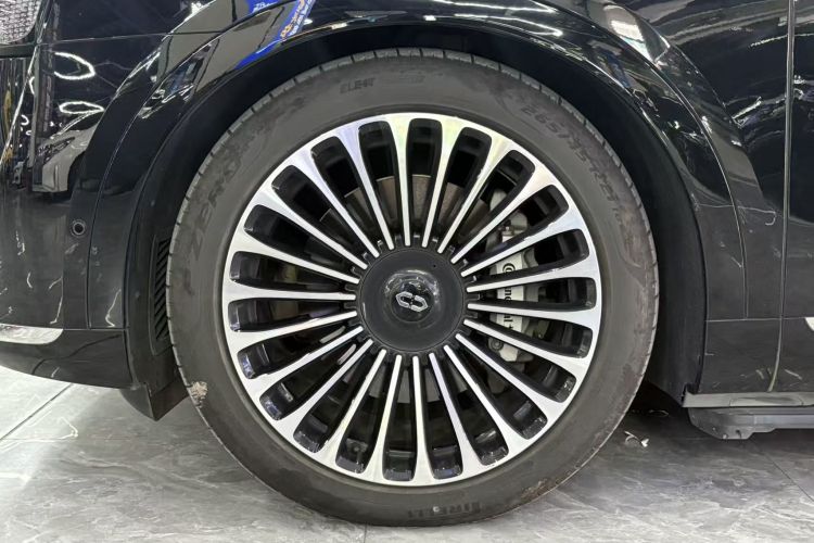 鸿蒙智行 问界M9 2024款 增程 Ultra版 52kWh 5座版车身外观6005