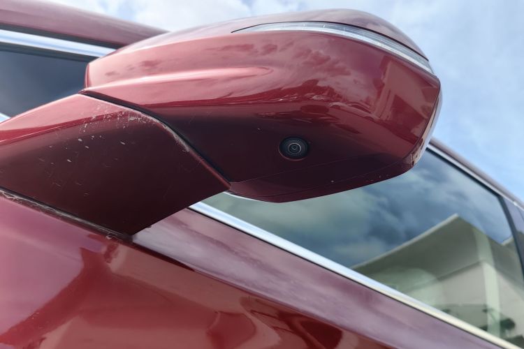 凯迪拉克XT6 2022款 2.0T 七座四驱豪华型标准版车身外观6010