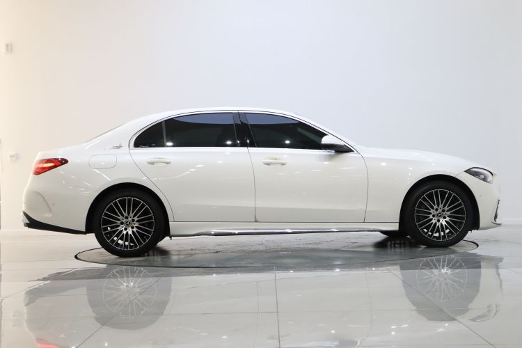 奔驰C级 2023款 改款 C 260 L 运动版车身外观6006